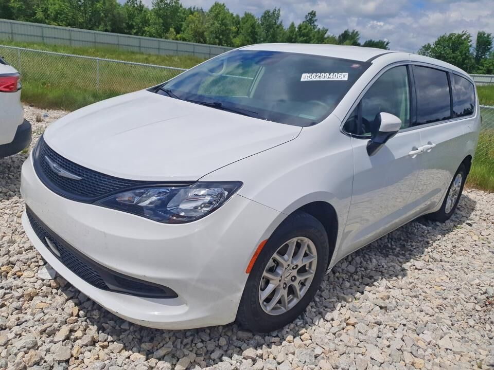 2023 CHRYSLER Voyager