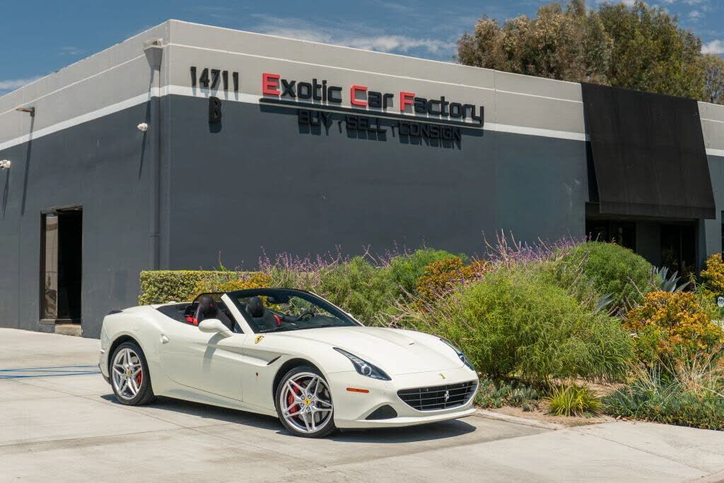 2017 FERRARI California T