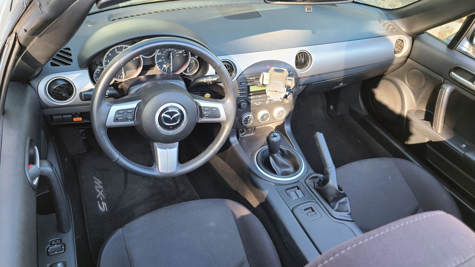 2010 MAZDA MX-5