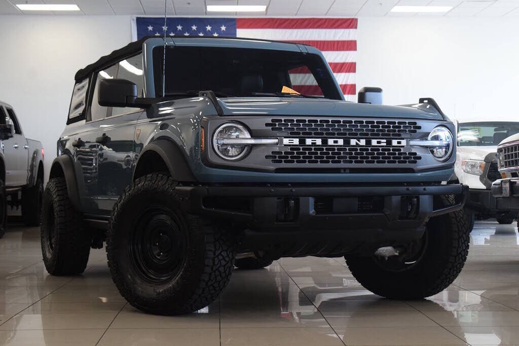 2022 FORD Bronco
