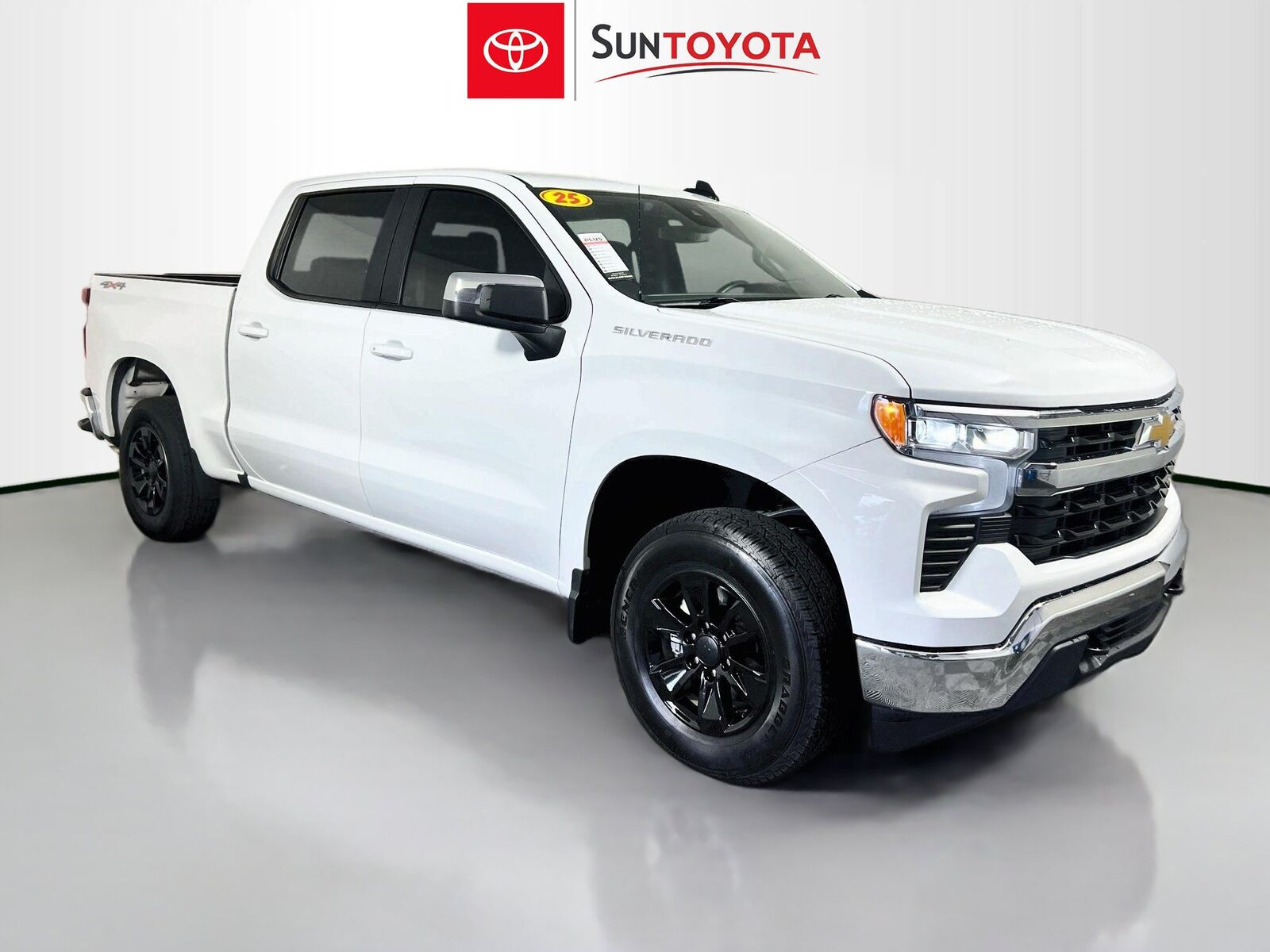 2025 CHEVROLET Silverado