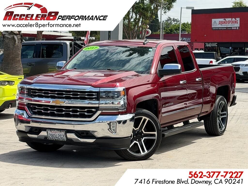 2017 CHEVROLET Silverado