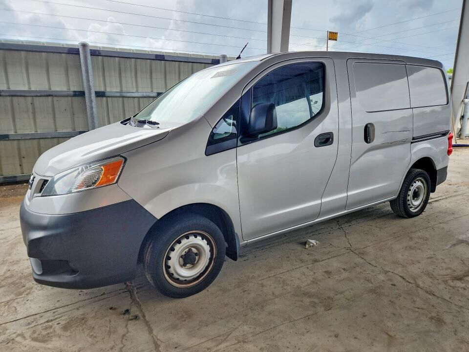 2018 NISSAN NV200
