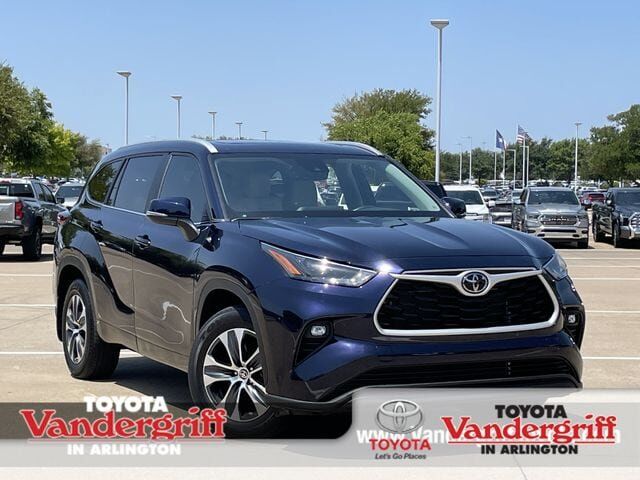2024 TOYOTA Highlander