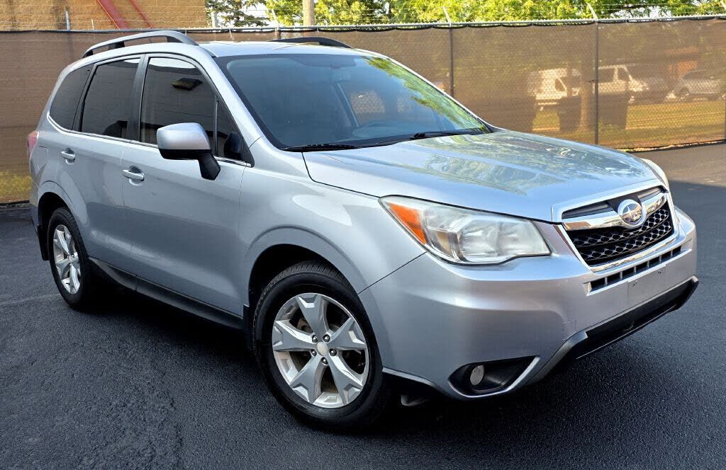 2014 SUBARU Forester