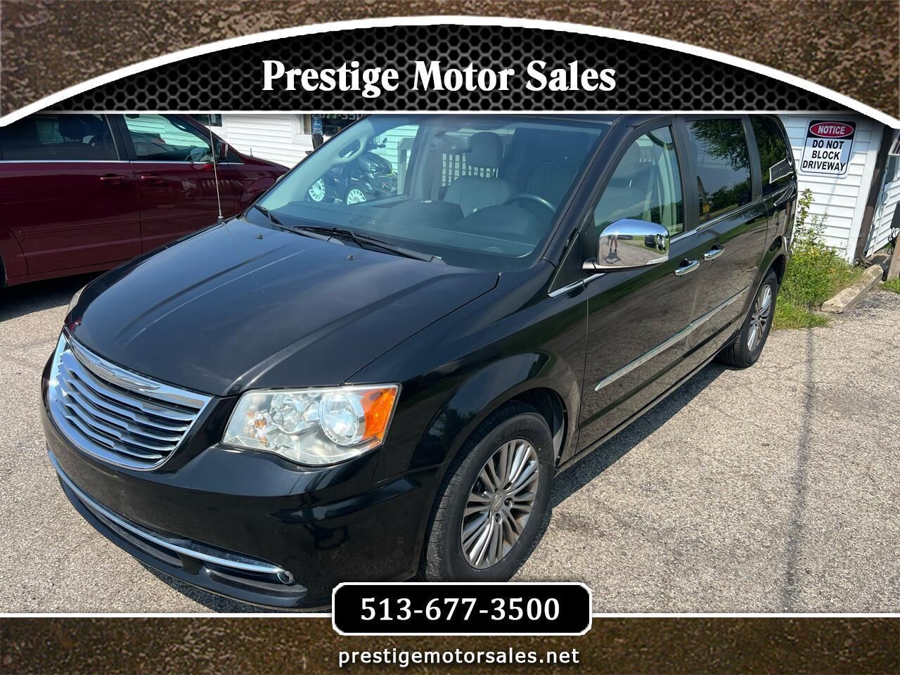 2014 CHRYSLER Town and Country