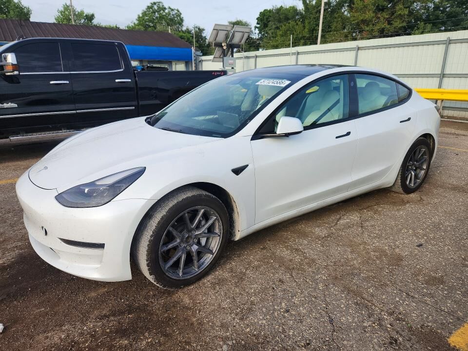 2021 TESLA Model 3