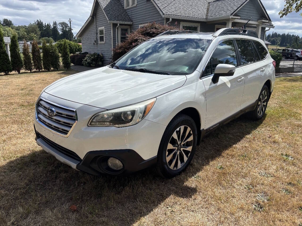 2016 SUBARU Outback