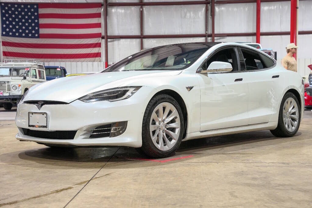 2019 TESLA Model S