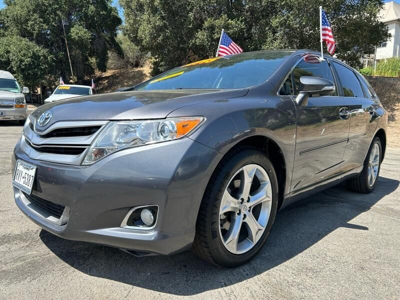 2015 TOYOTA Venza