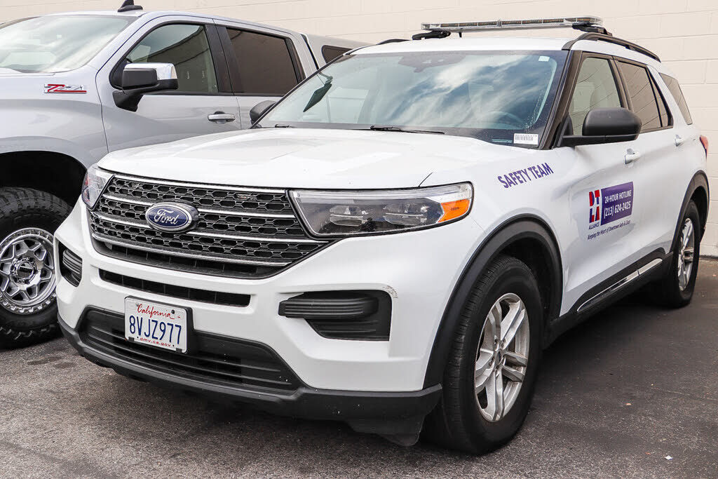 2021 FORD Explorer