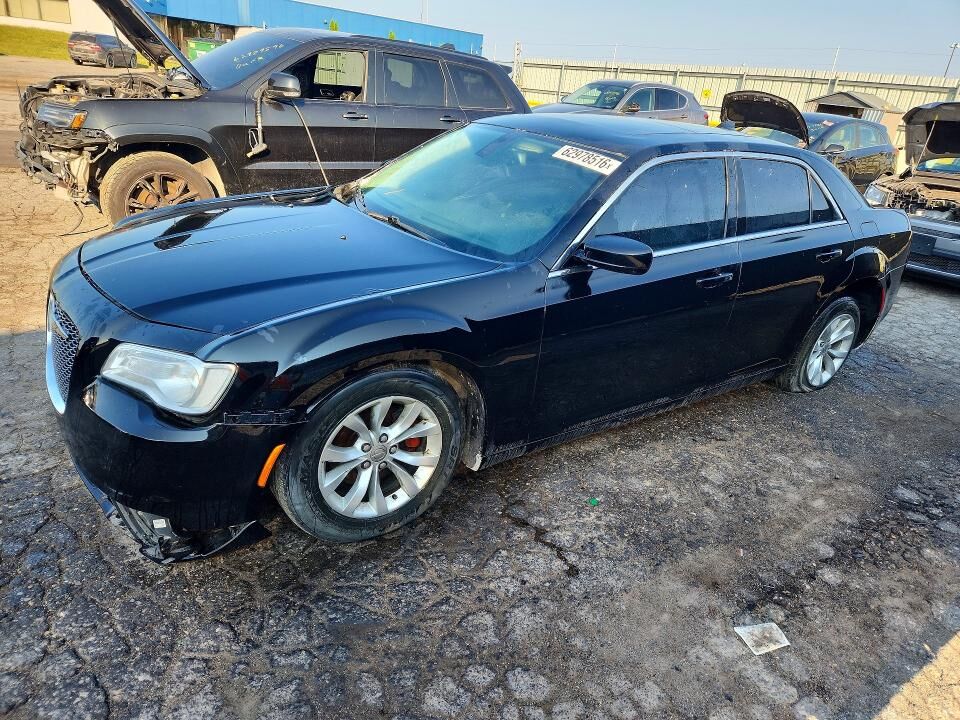2016 CHRYSLER 300
