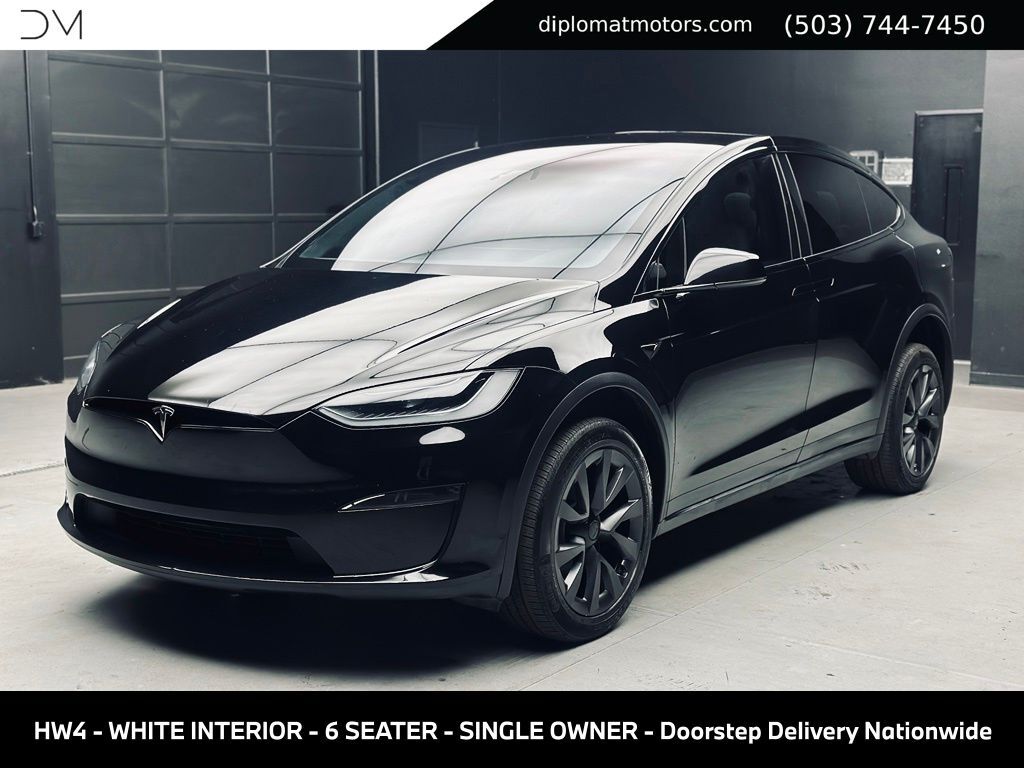 2024 TESLA Model X