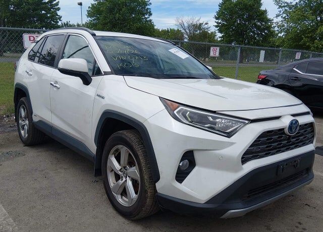 2020 TOYOTA RAV4