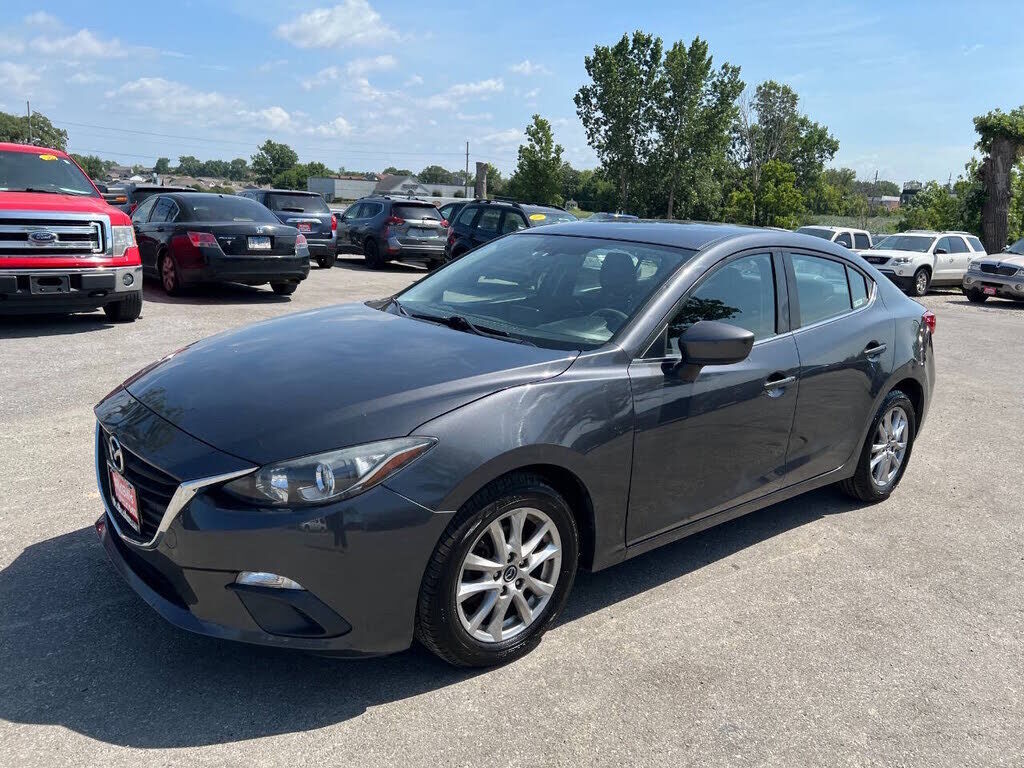 2016 MAZDA Mazda3