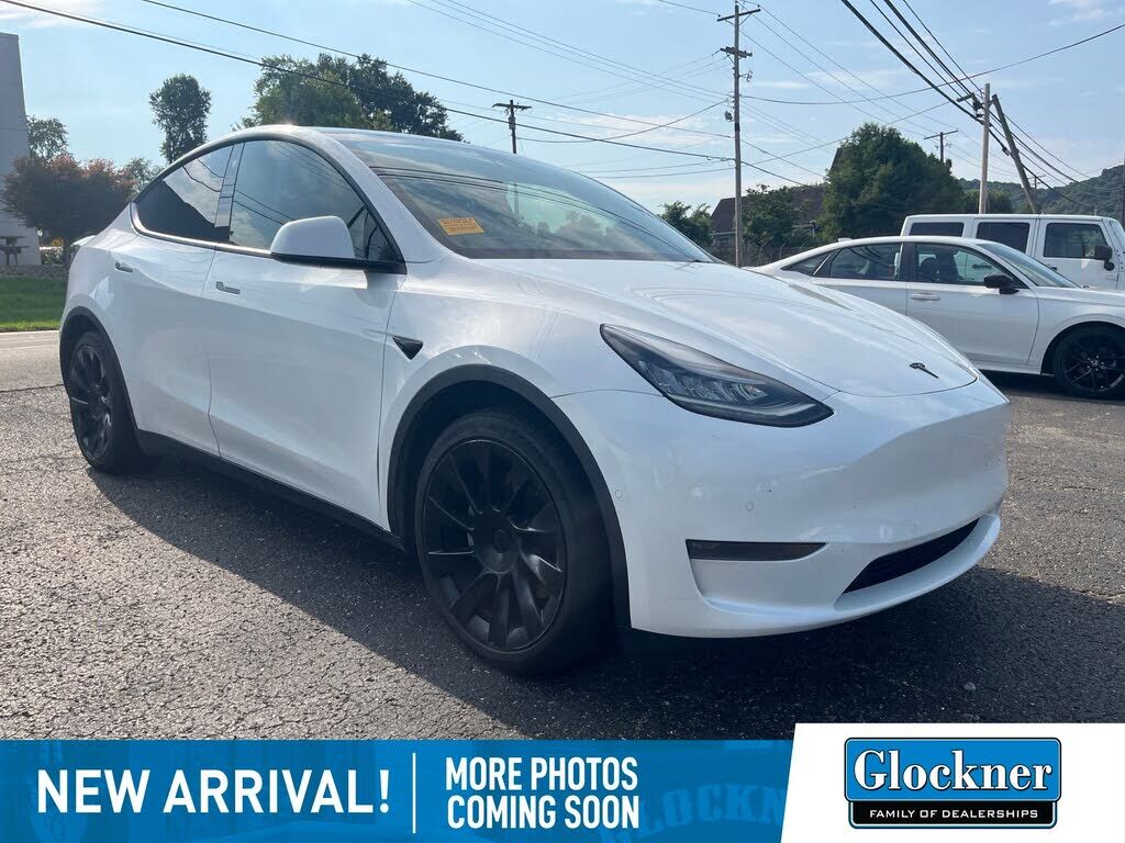 2021 TESLA Model Y