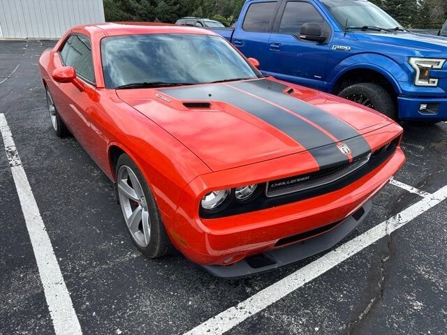 2008 DODGE Challenger