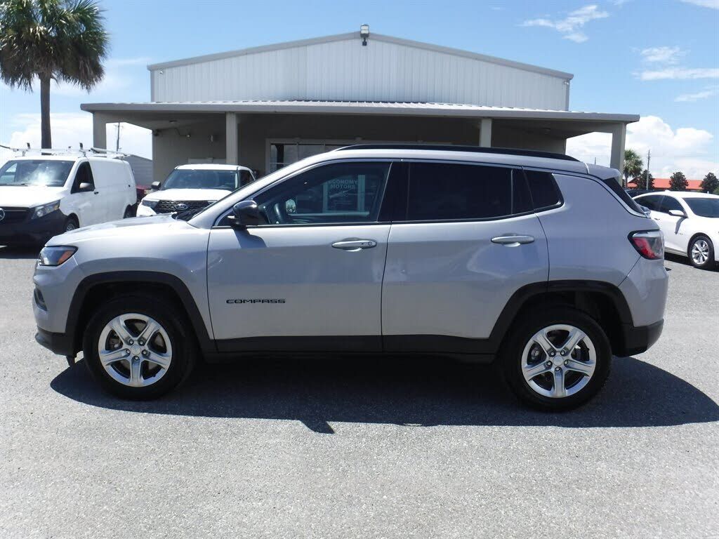 2024 JEEP Compass