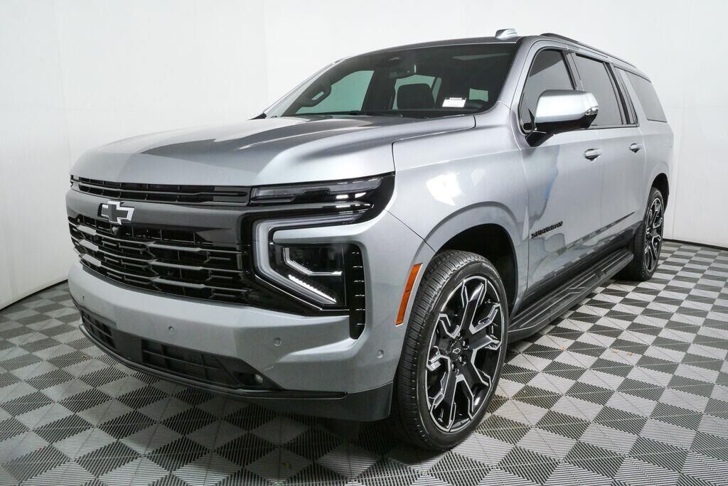 2026 CHEVROLET Suburban