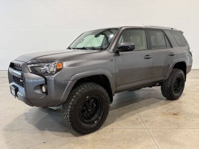 2014 TOYOTA 4-Runner