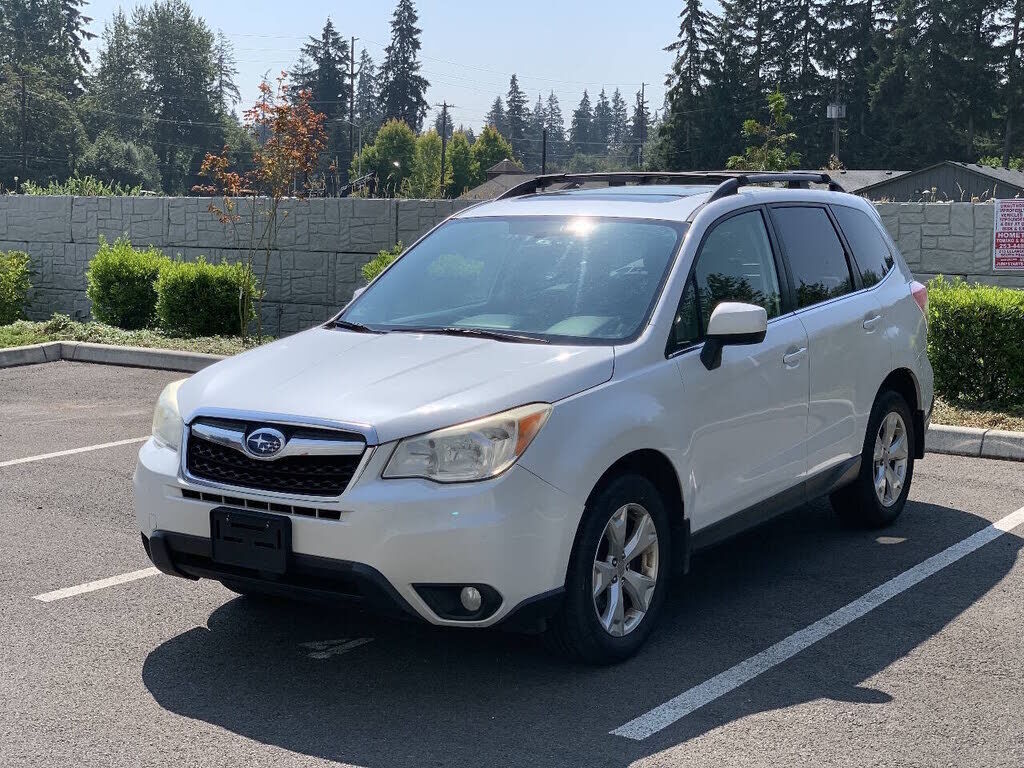 2015 SUBARU Forester