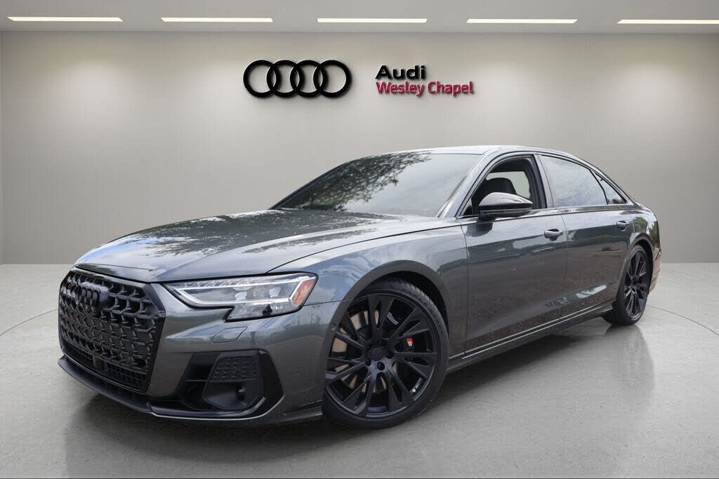 2026 AUDI S8