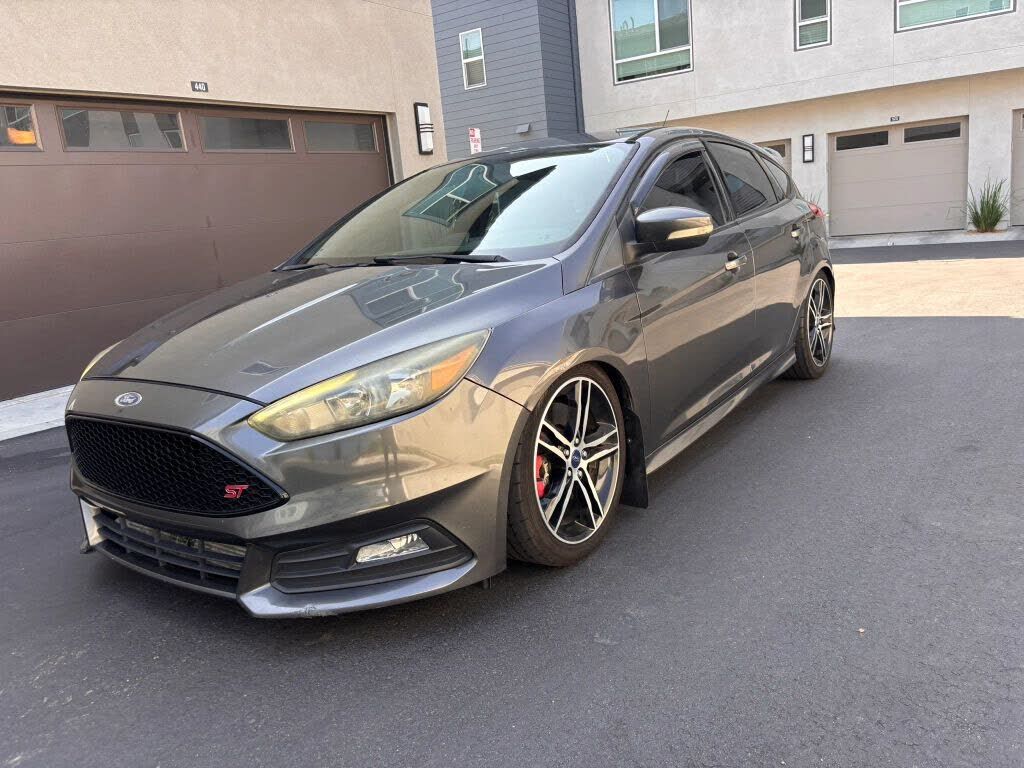 2015 FORD Focus