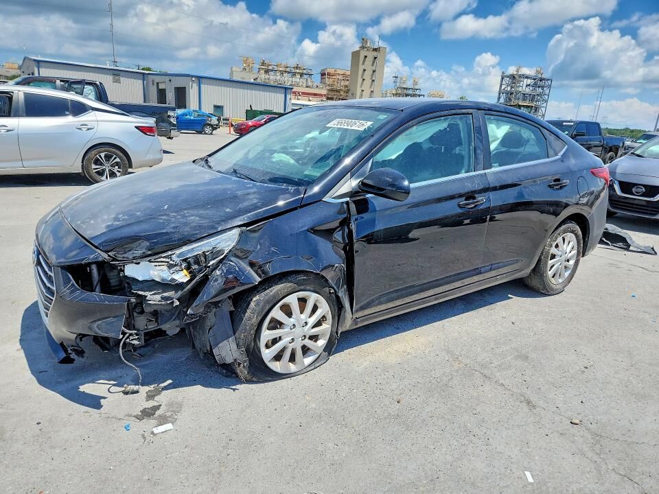 2021 HYUNDAI Accent