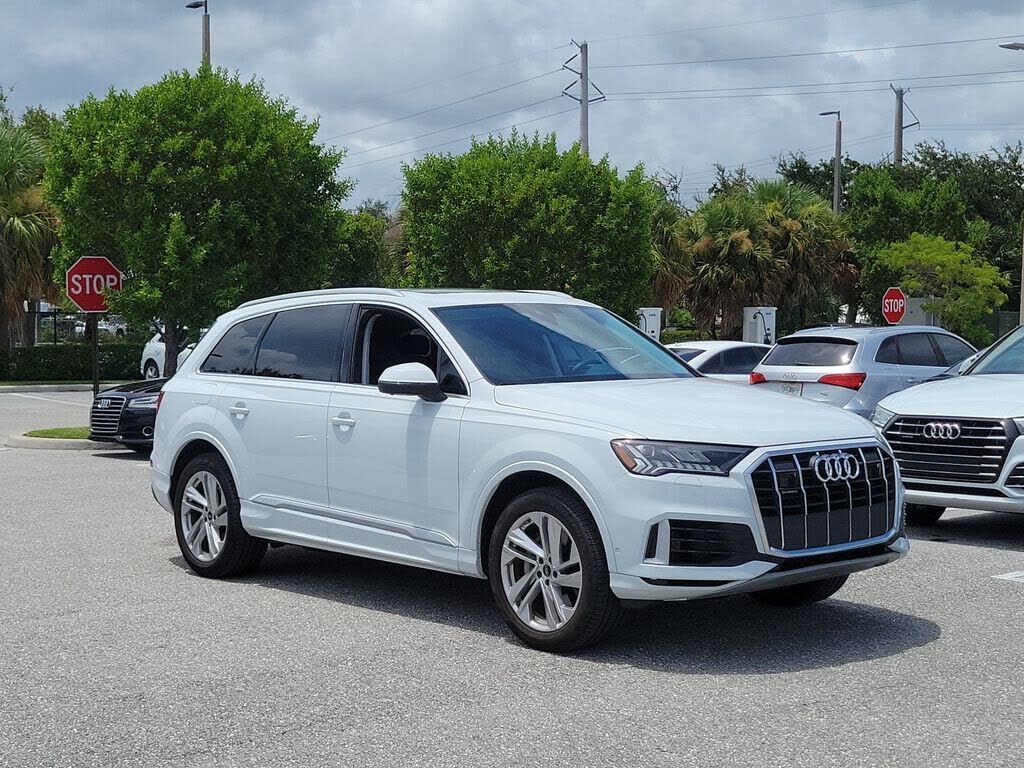 2023 AUDI Q7