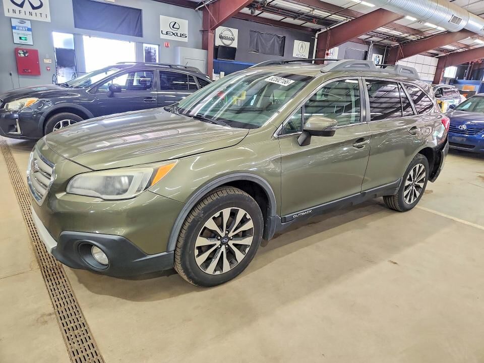 2015 SUBARU Outback