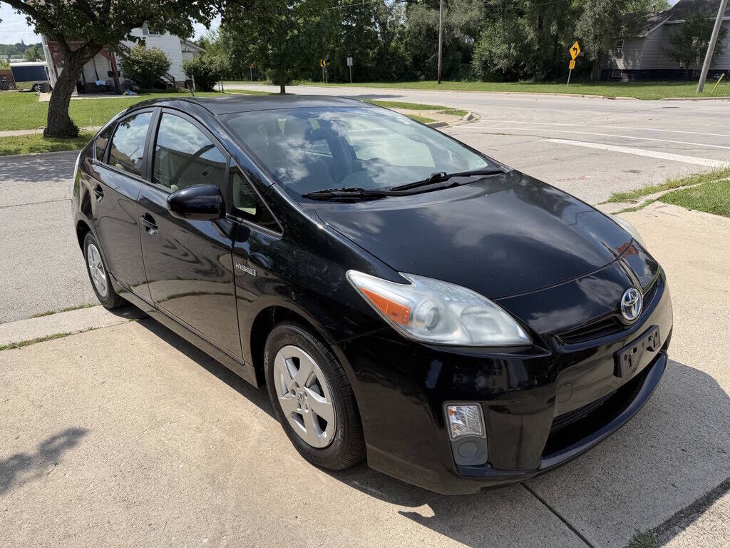 2011 TOYOTA PRIUS