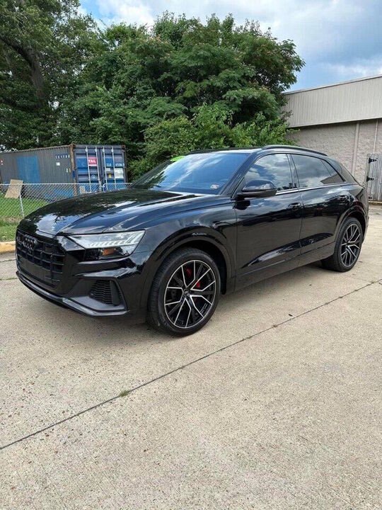 2019 AUDI Q8