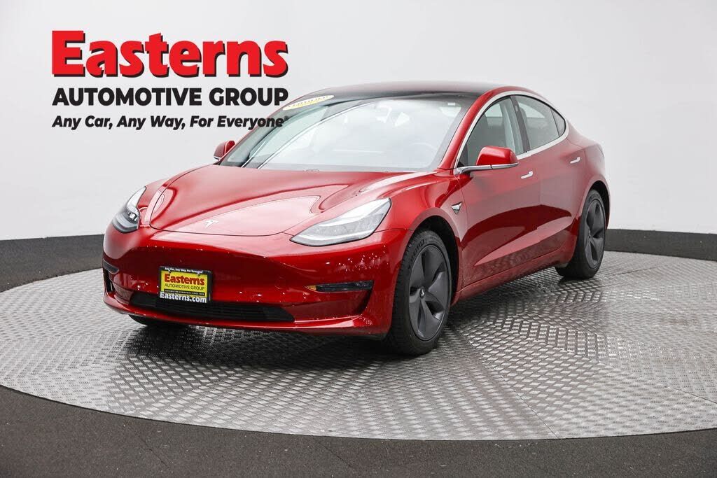 2018 TESLA Model 3