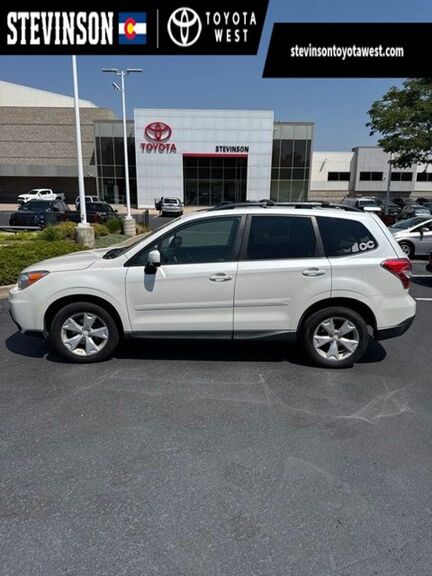 2015 SUBARU Forester