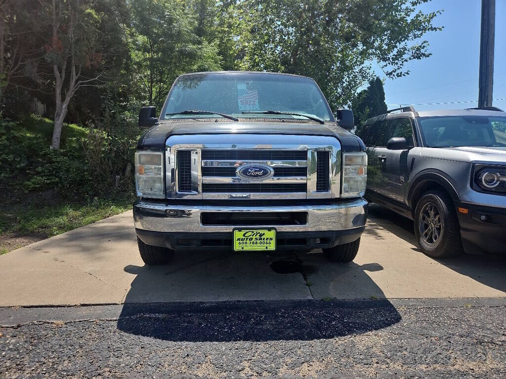 2010 FORD E-150