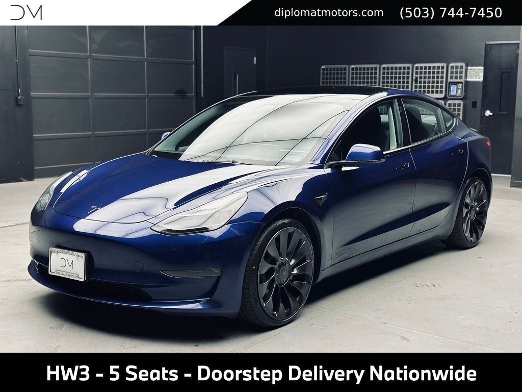 2023 TESLA Model 3