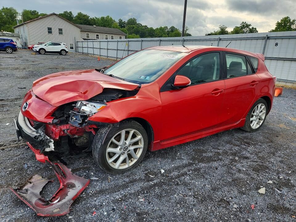 2013 MAZDA Mazda3