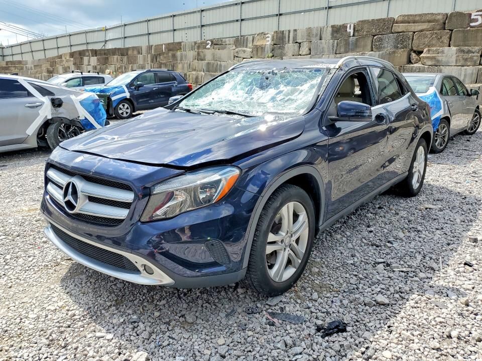 2017 MERCEDES-BENZ GLA-Class