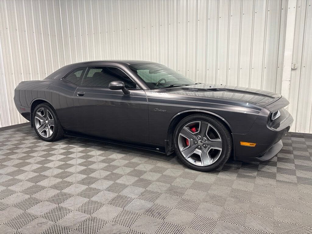 2013 DODGE Challenger