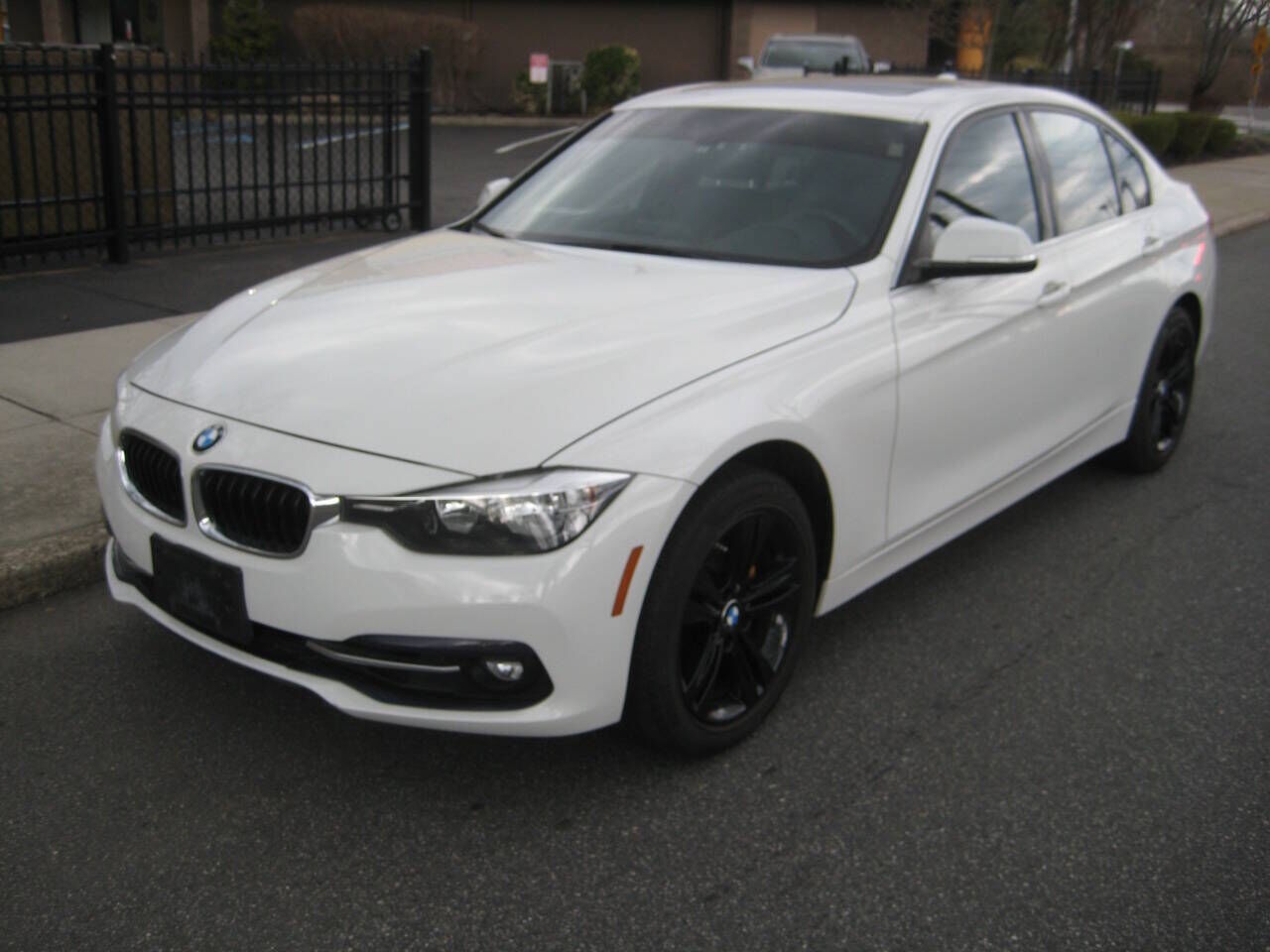 2017 BMW 3 Series