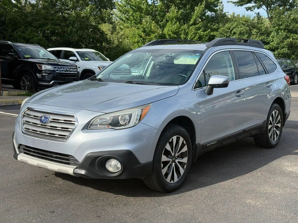 2016 SUBARU Outback