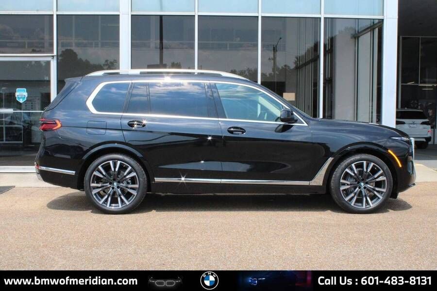 2027 BMW X7