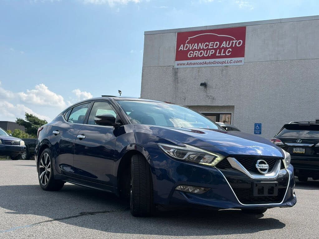 2016 NISSAN Maxima