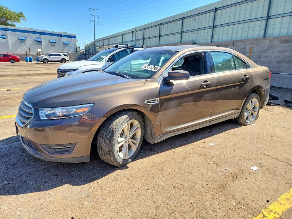 2016 FORD Taurus