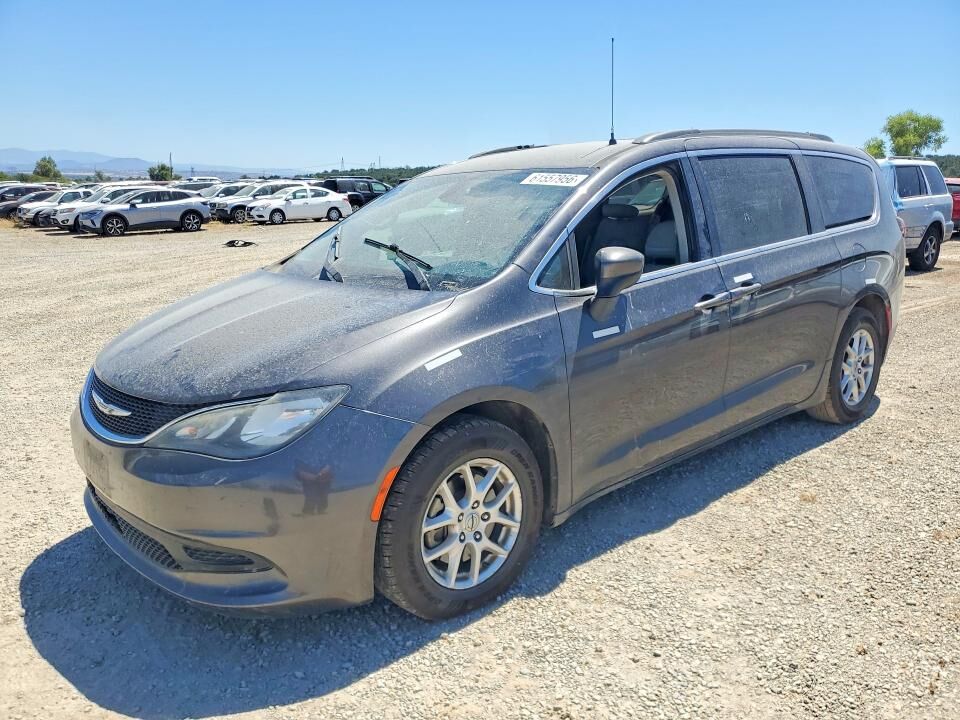 2021 CHRYSLER Voyager
