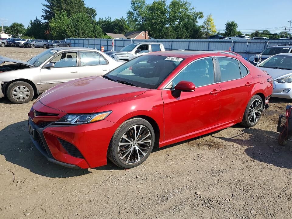 2019 TOYOTA Camry
