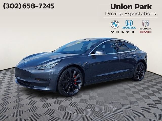 2020 TESLA Model 3