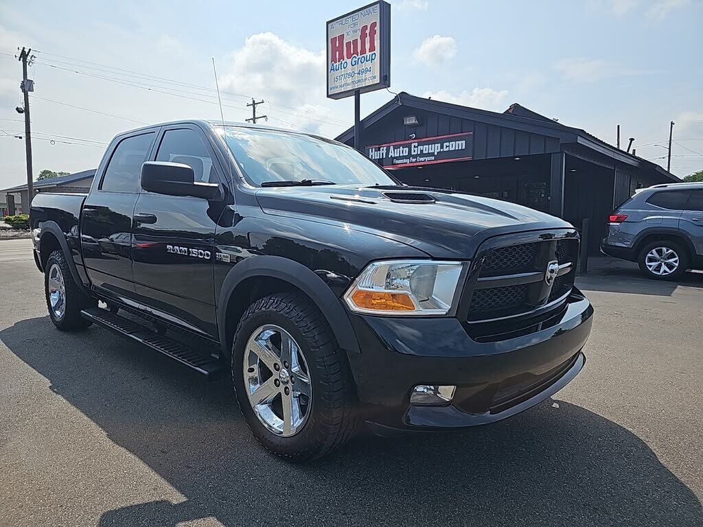 2012 DODGE Ram