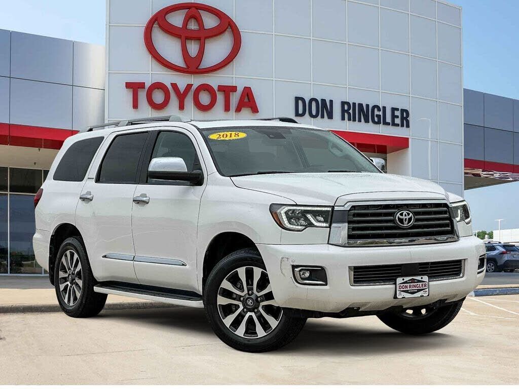 2018 TOYOTA Sequoia