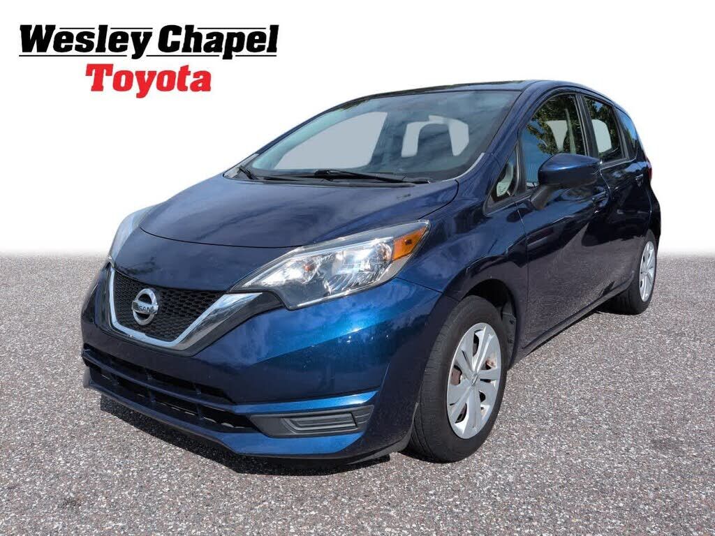 2017 NISSAN Versa